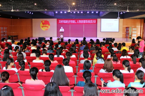 2012-9-16-kaixuedianlijunxundongyuan-3.jpg
