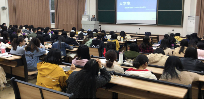 新闻呃呃呃.png 新闻呃呃呃.png
