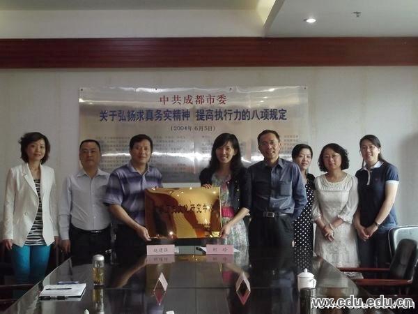20120427155135n911Th3wzt_full.jpg