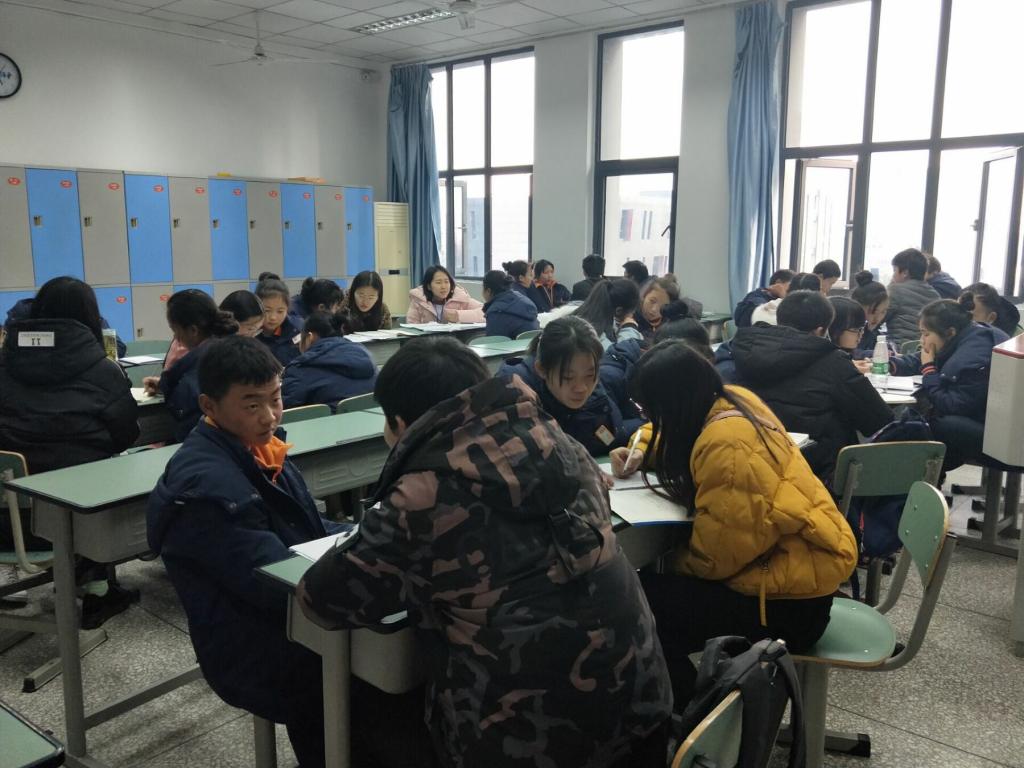12.15 百年职校.jpg 12.15 百年职校.jpg