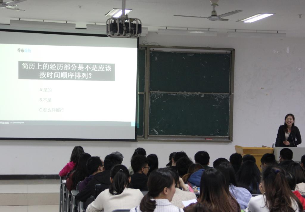 周彦君 (2).jpg 周彦君 (2).jpg