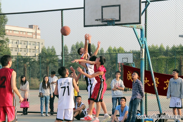 2012-11-1-lanqiu3.jpg